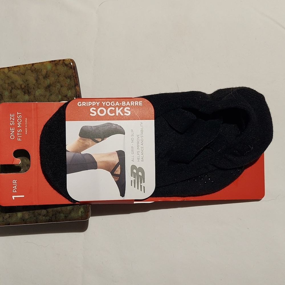 New Balance Grippy Yoga Barre Socks NEW